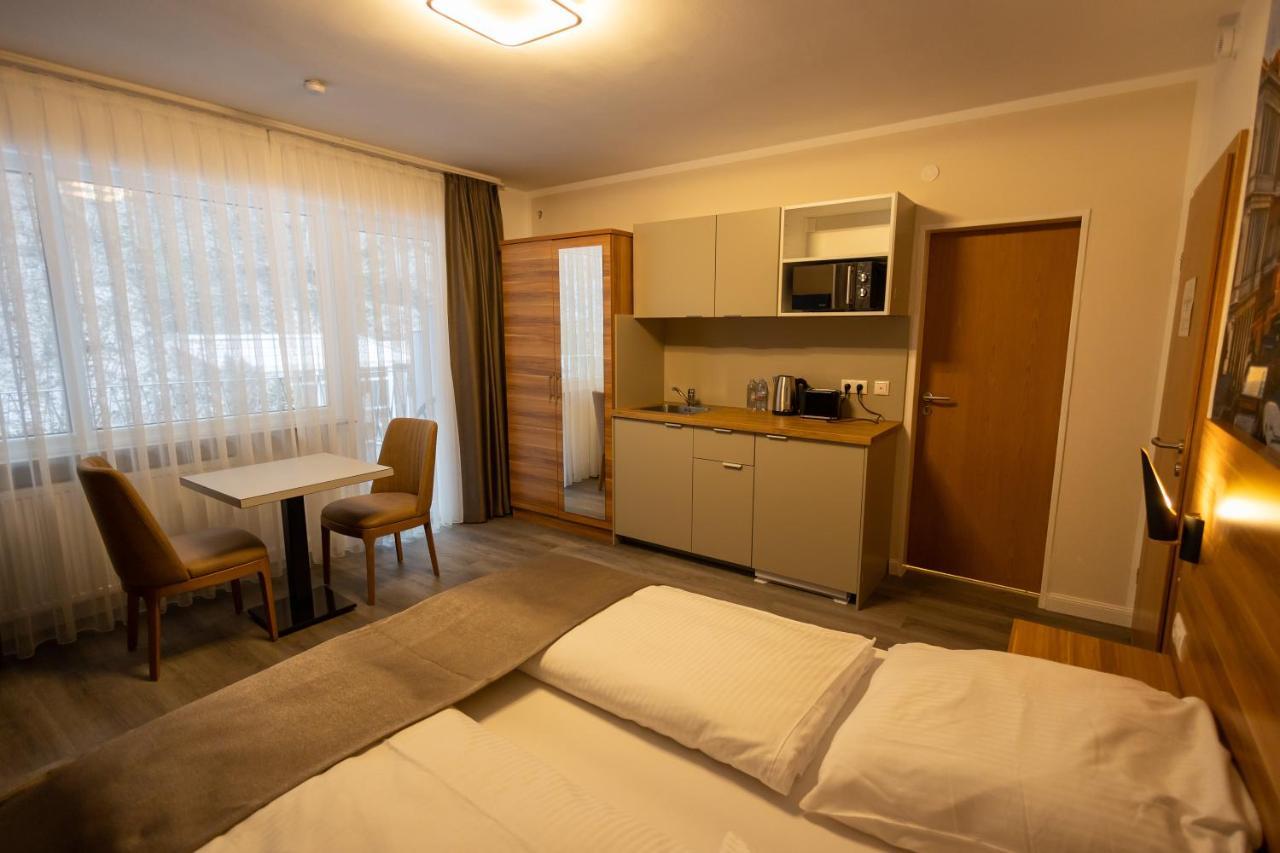 Hotel Schlangenbader Hof Bagian luar foto