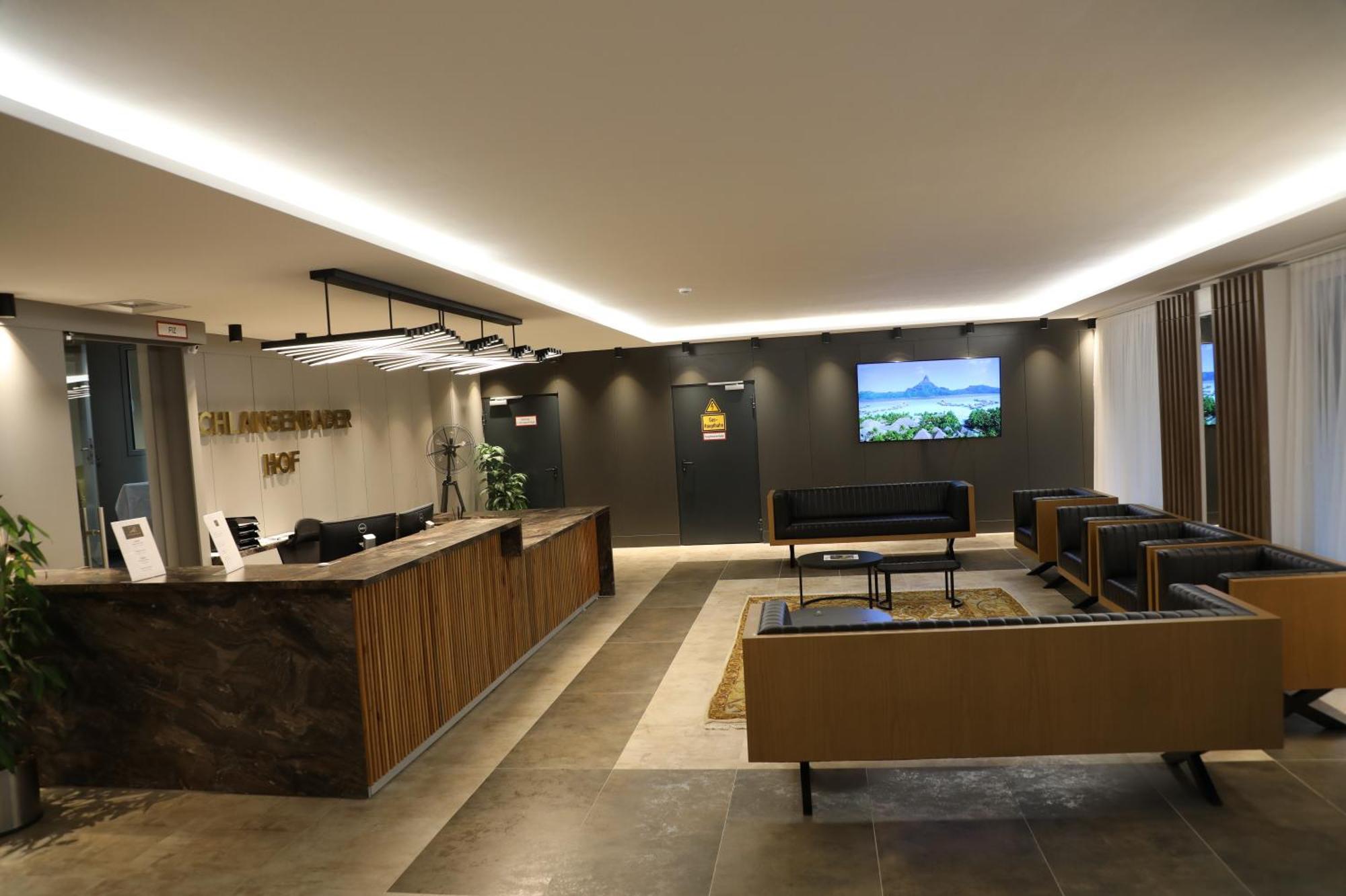 Hotel Schlangenbader Hof Bagian luar foto